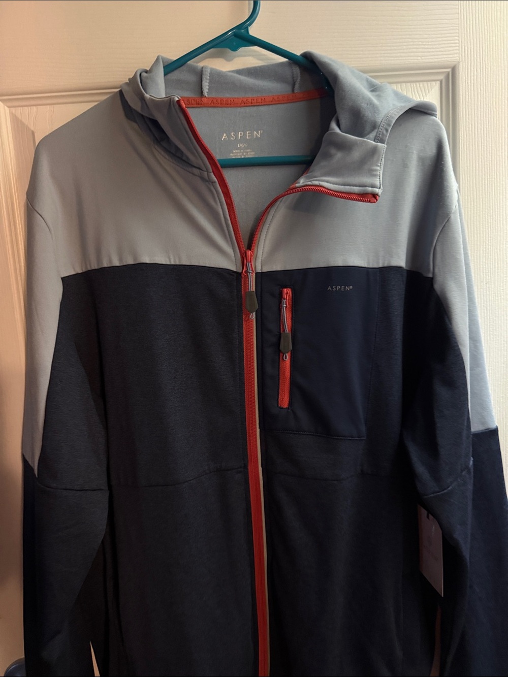 ASPEN Two-Tone Light Gray & Navy Lightweight Zip Jacket